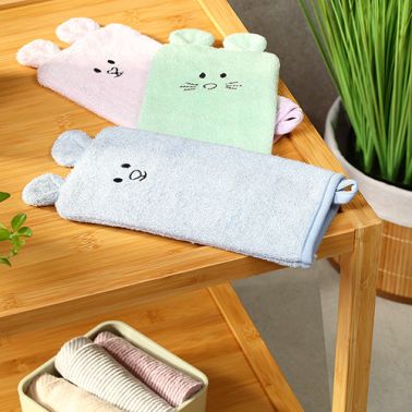 Myjka do kąpieli bambusowa dla dzieci i niemowląt Babyono NATURAL BAMBOO zielona