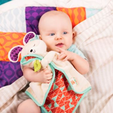 B.Toys Kocyk-Przytulanka dla niemowląt Króliczek